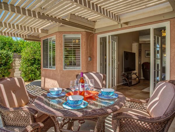 Palm Springs Home 991772