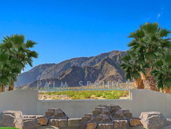 Palm Springs Condo 991774