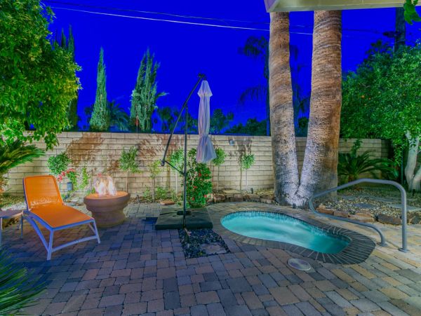 Palm Springs Home 991777
