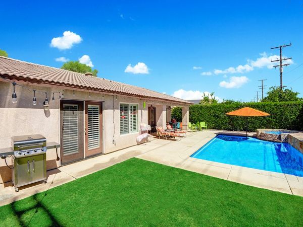 Palm Springs Home 991778