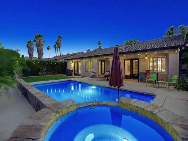 Palm Springs Home 991778