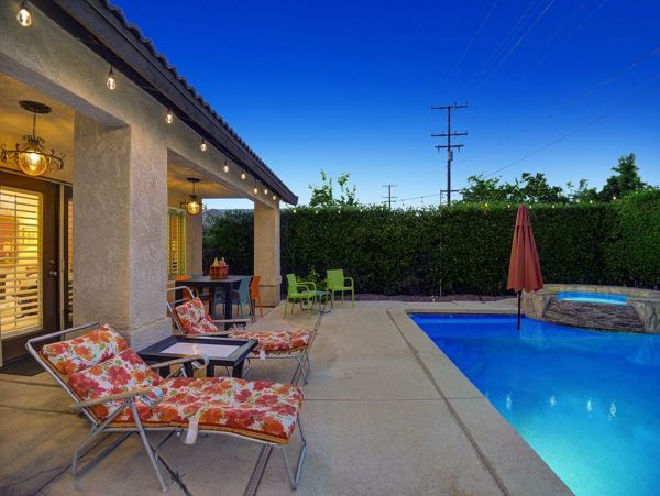 Palm Springs Home 991778
