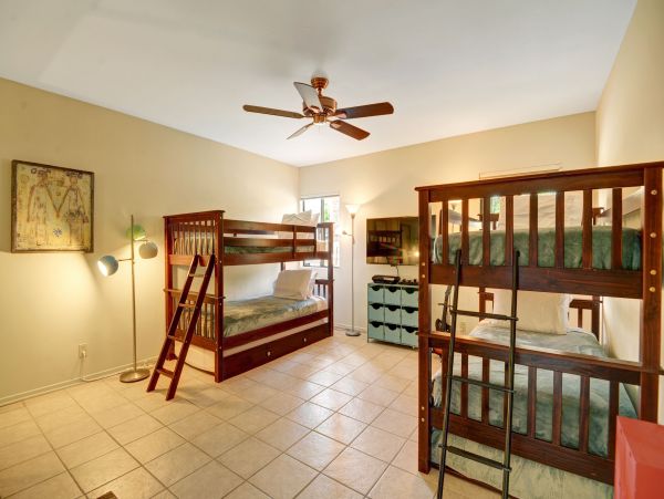 Palm Springs Home 991779