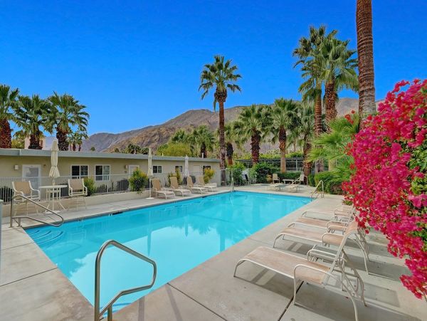 Palm Springs Condo 991781