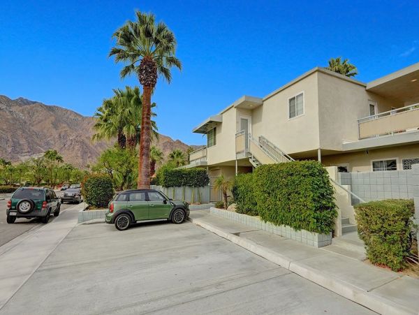 Palm Springs Condo 991781