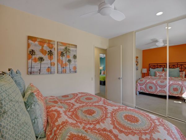 Palm Springs Home 991782