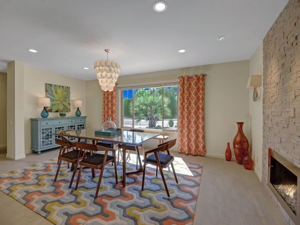 Palm Springs Home 991782
