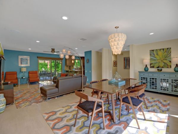 Palm Springs Home 991782
