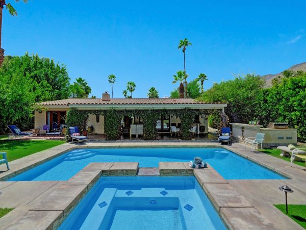 Palm Springs Home 991785