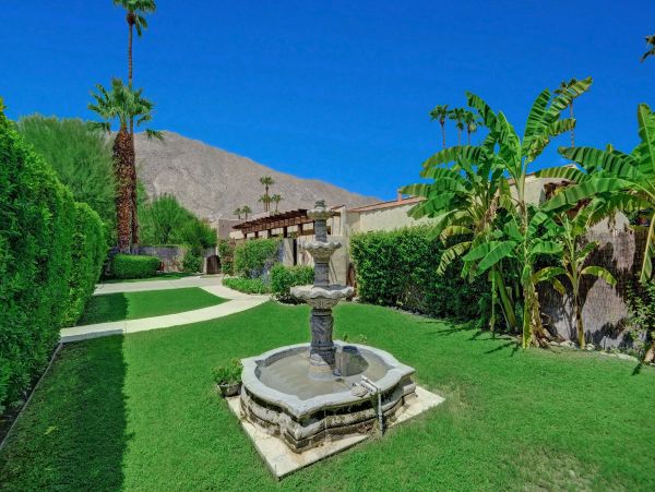 Palm Springs Home 991785