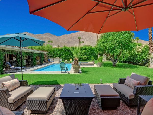 Palm Springs Home 991785