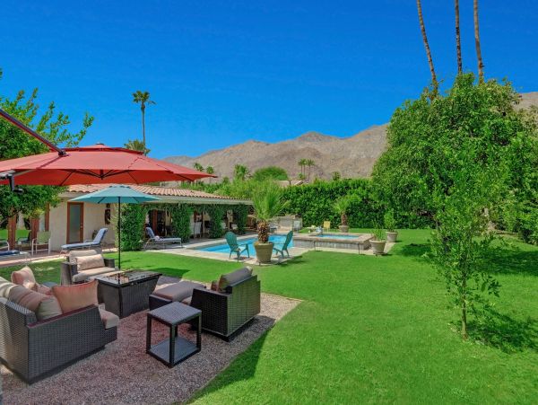 Palm Springs Home 991785