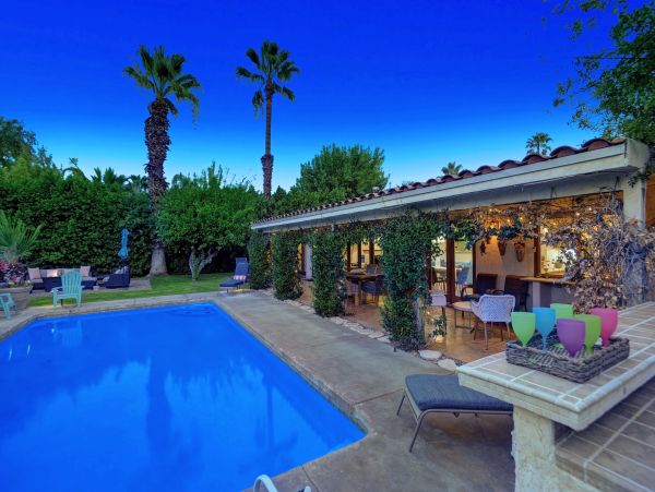 Palm Springs Home 991785