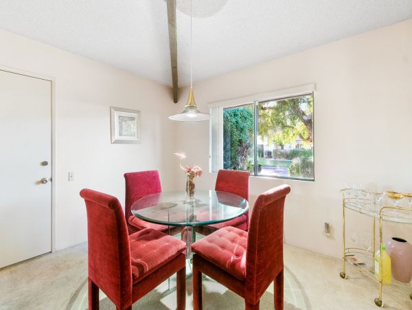 Palm Springs Condo 991786