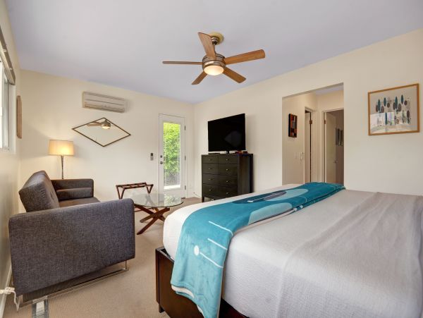 Palm Springs Home 991787