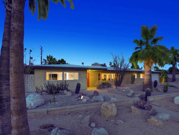Palm Springs Home 991787