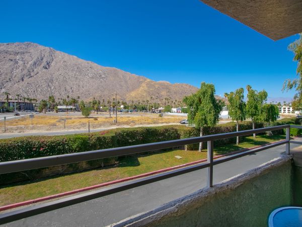 Palm Springs Condo 991788