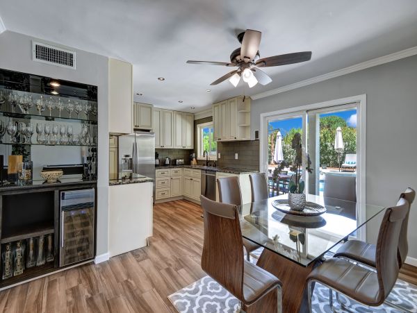 Palm Springs Home 991794