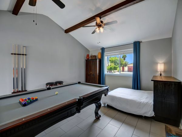 Palm Springs Home 991794