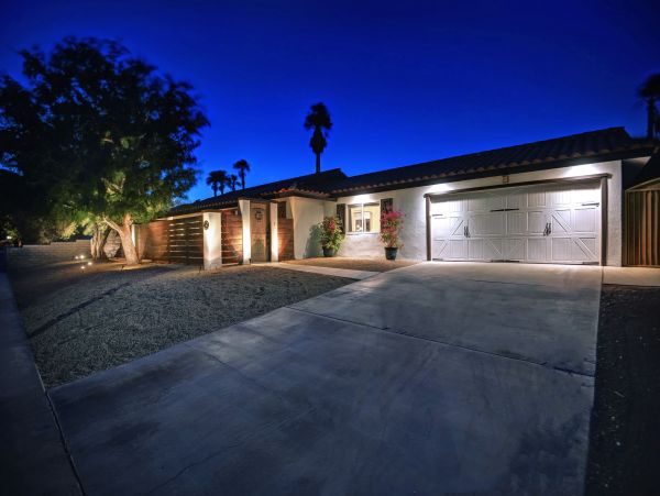 Palm Springs Home 991794