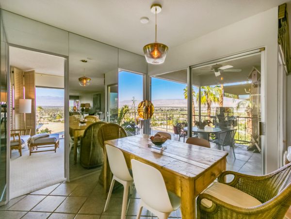 Palm Springs Condo 991796