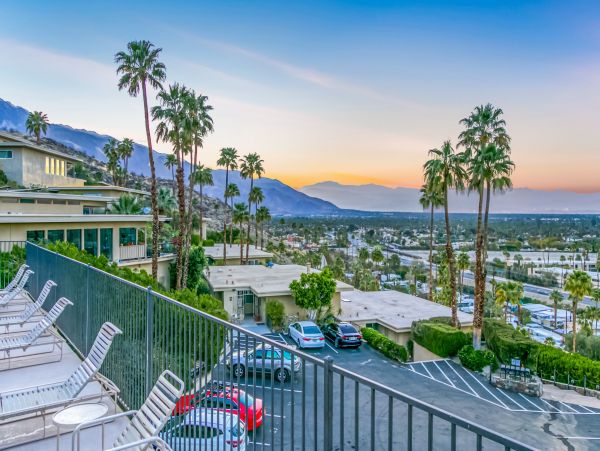 Palm Springs Condo 991796
