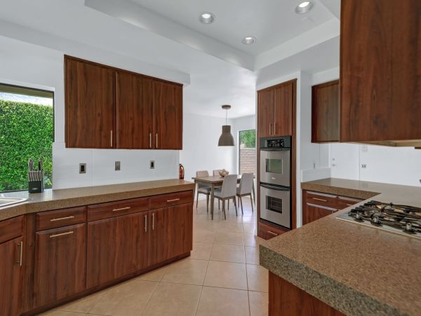 Palm Springs Home 991797