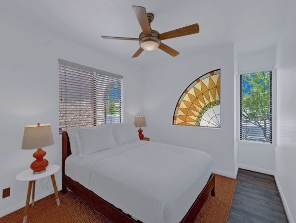 Palm Springs Home 991797