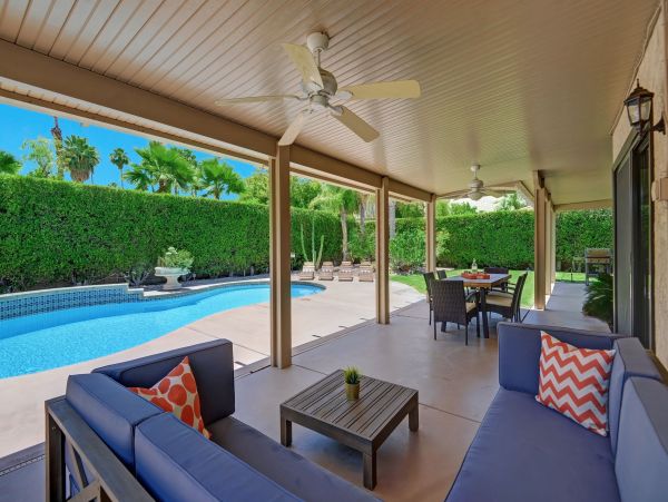 Palm Springs Home 991797