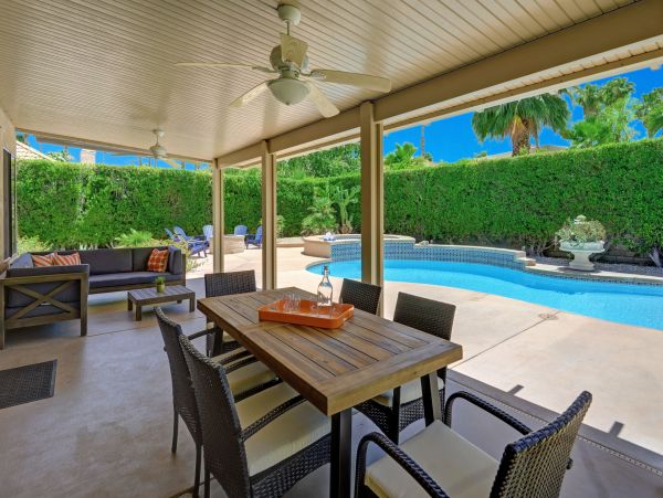 Palm Springs Home 991797