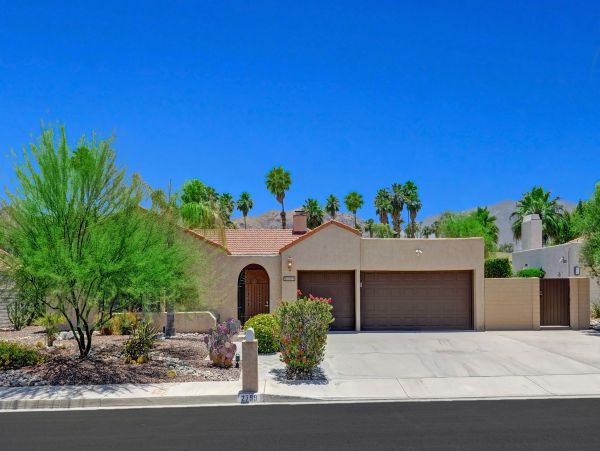 Palm Springs Home 991797