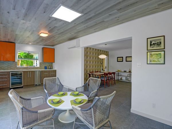 Palm Springs Home 991798