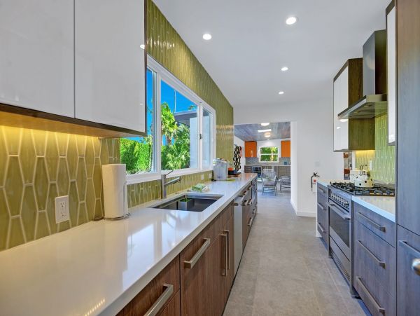 Palm Springs Home 991798