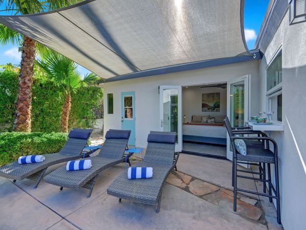 Palm Springs Home 991798