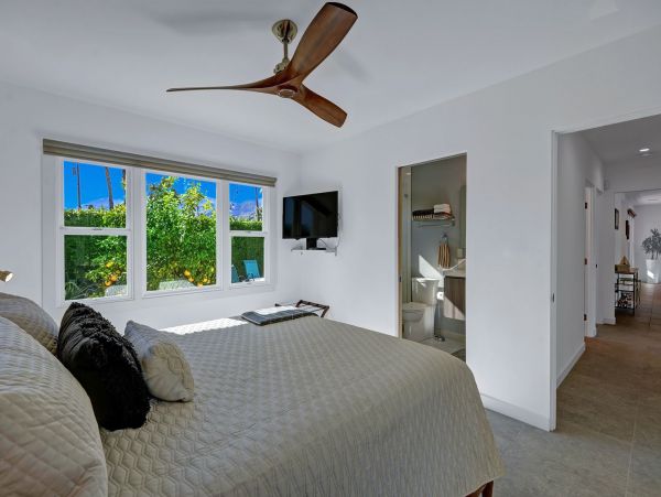 Palm Springs Home 991798