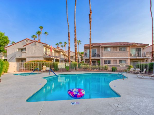 Palm Springs Condo 991800