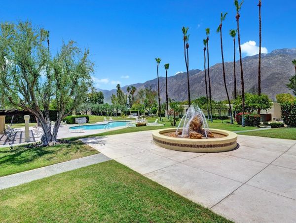 Palm Springs Condo 991802