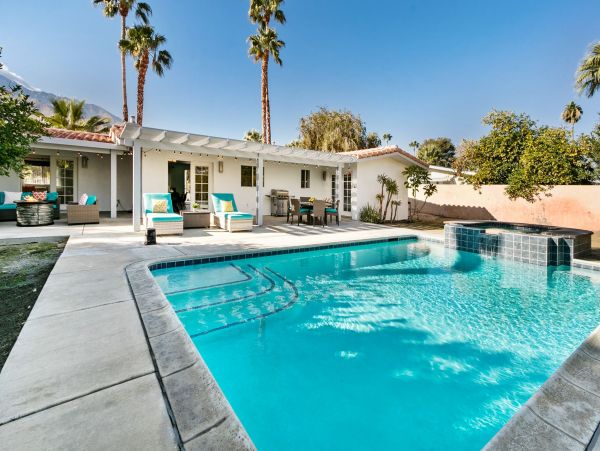 Palm Springs Home 991804