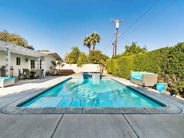 Palm Springs Home 991804