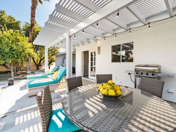 Palm Springs Home 991804
