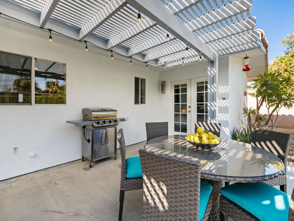 Palm Springs Home 991804