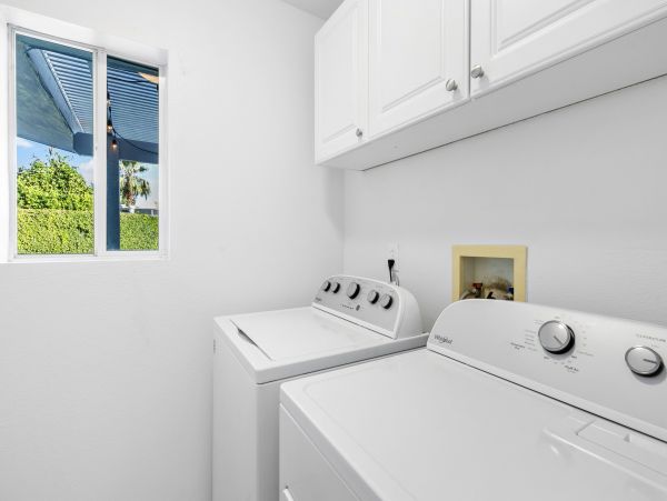 Palm Springs Home 991804