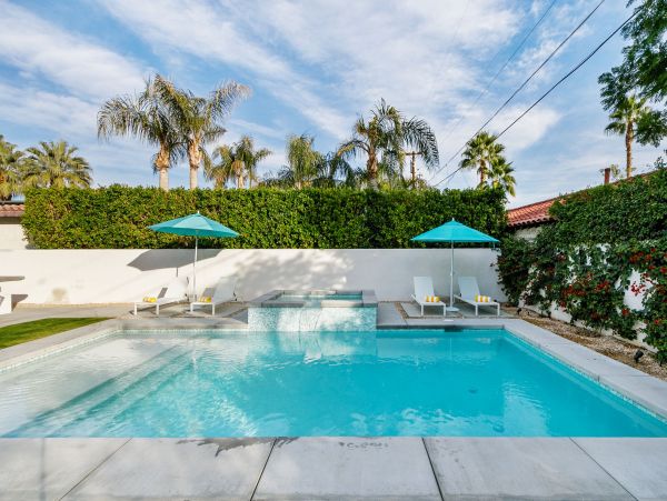 Palm Springs Home 991805