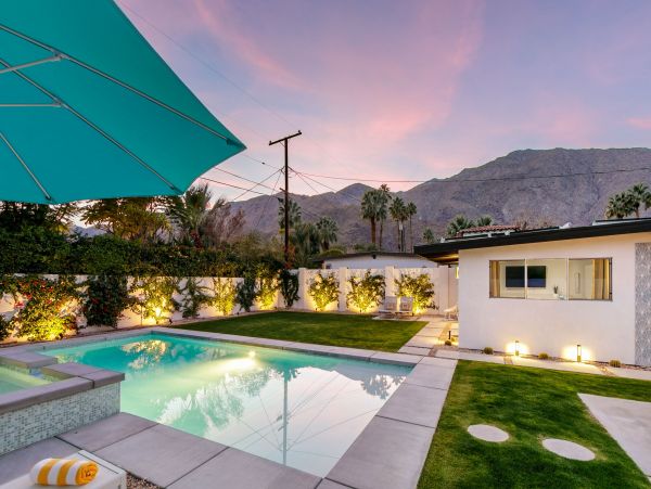Palm Springs Home 991805