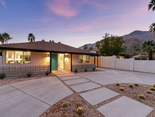 Palm Springs Home 991805