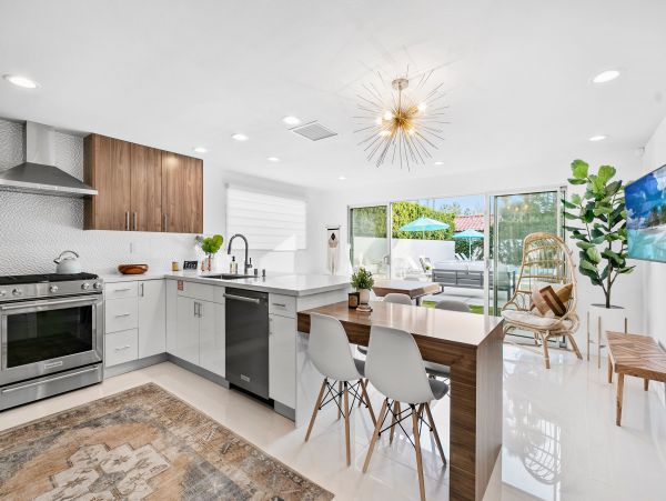 Palm Springs Home 991805
