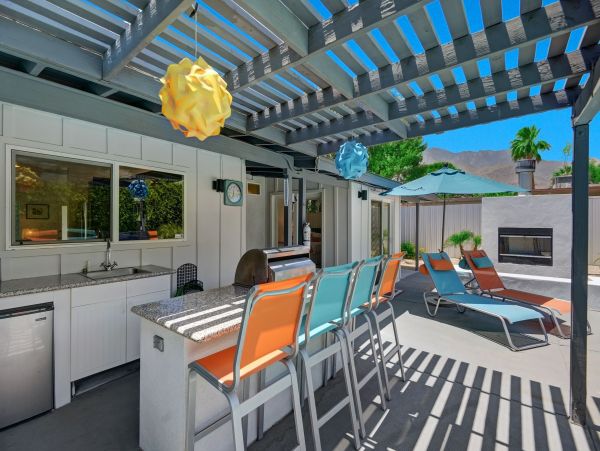 Palm Springs Home 991807