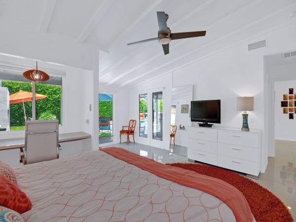 Palm Springs Home 991807