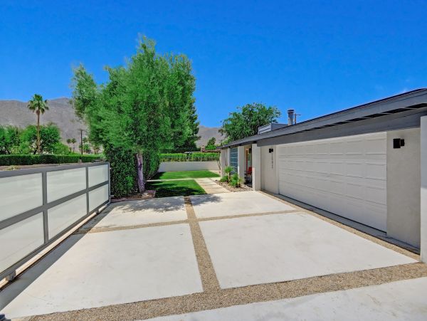 Palm Springs Home 991807