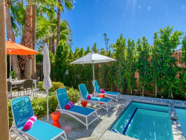 Palm Springs Home 991810